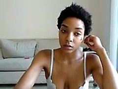 Ebony exercise woman teasing on HardBodyCams(dot)net