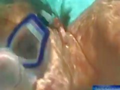 Amber Lynn Bach gives head underwater!