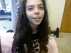 Busty brunette amateur teen webcam girl