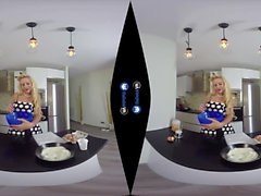 Big Ass VR Porn starring Blondie Fesser - Mobile VR XXX