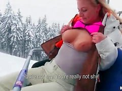 Amateur shows her tits on the ski lift